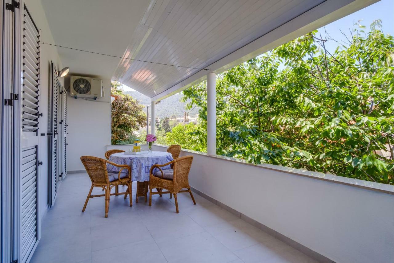 Cuore Di Milka Apartments Veli Losinj Exterior photo